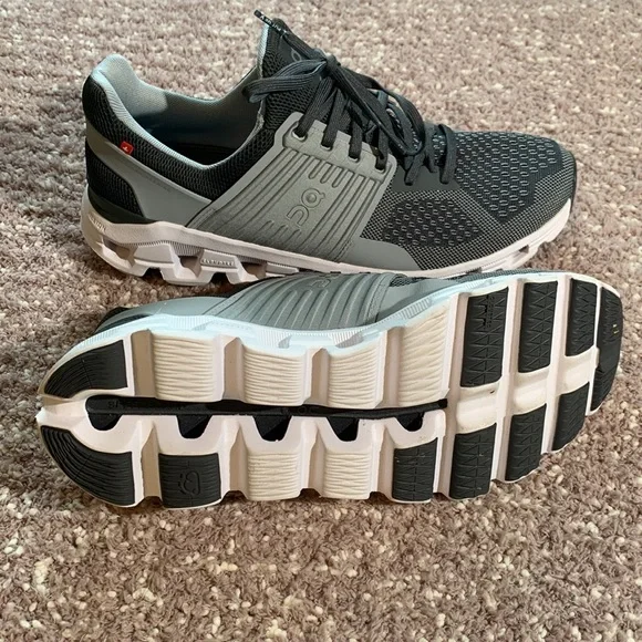 On Cloudswift Running Shoes - Picture 9 of 10